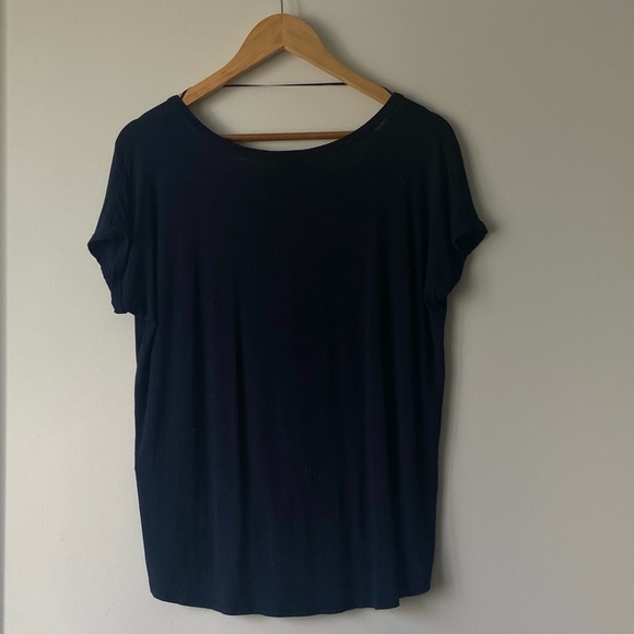 Babeau Navy Blue V-Neck Cap Sleeves Tee Shirt Size Small - Picture 2 of 8